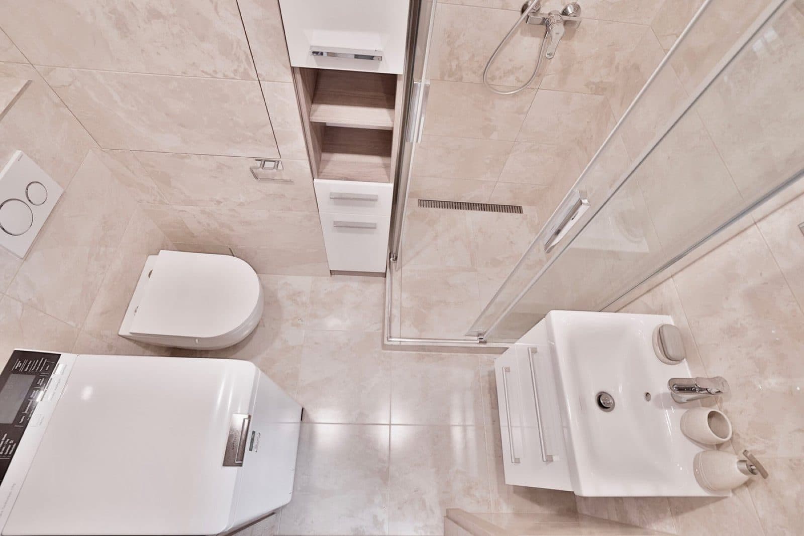 Investiční byt 1+kk u metra Střížkov po rekonstrukci, lodžie 9 m²