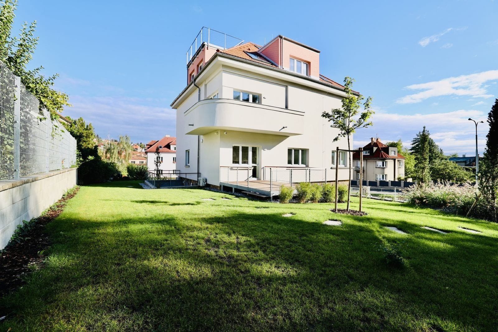 Pronájem bytu 2+kk 64 m², Praha 6 — fotografie 5